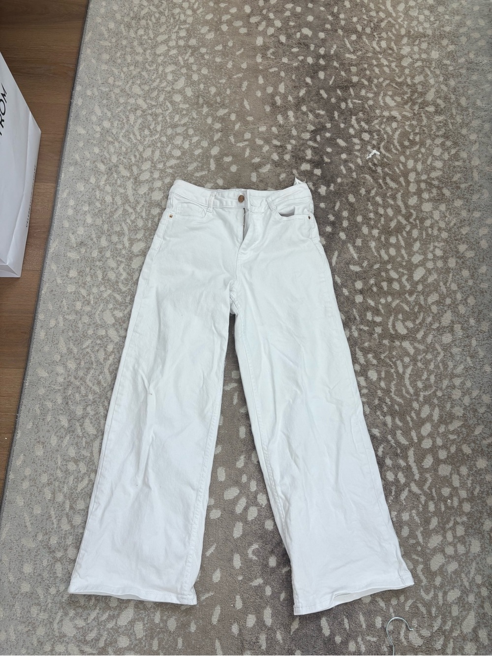 Zara White High-Rise Wide-Leg Jeans